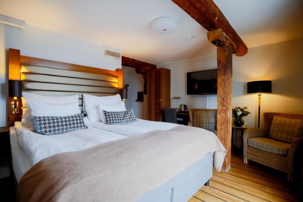 Home Hotel Packhuset 7/27