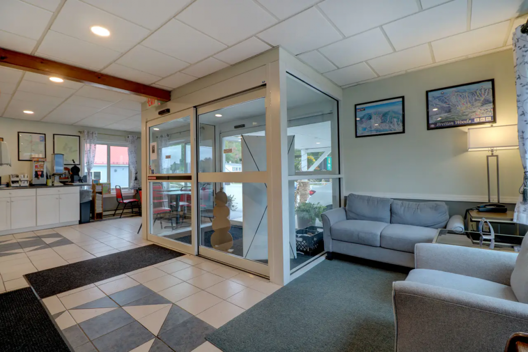 Quality Inn & Suites Lincoln I-93 8/65