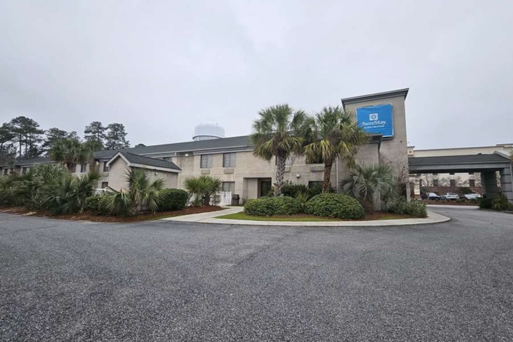 SureStay by Best Western Summerville Flowertown 1/25