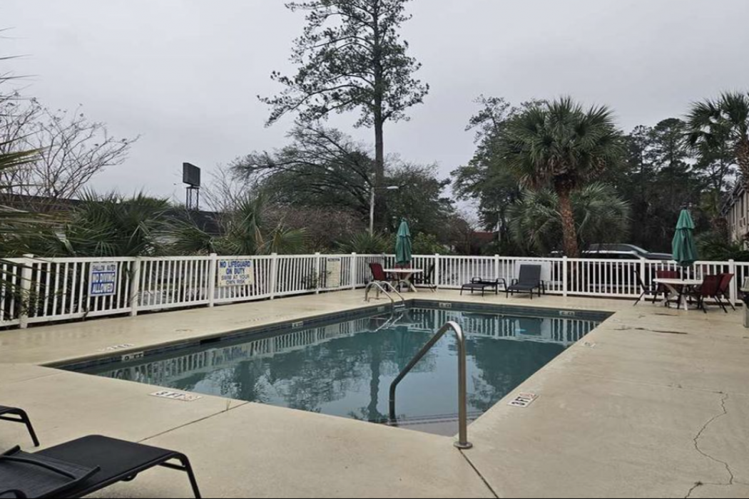 SureStay by Best Western Summerville Flowertown 14/25