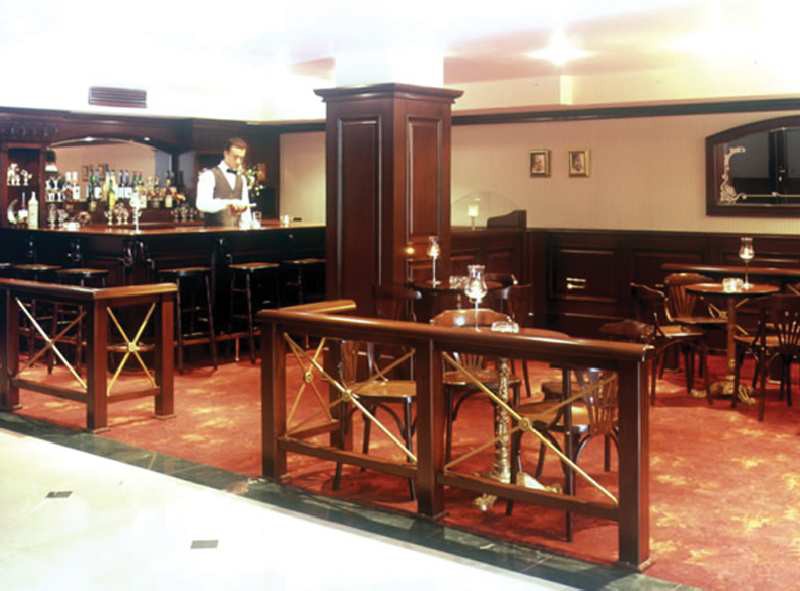CENTRAL HOTEL 20/50