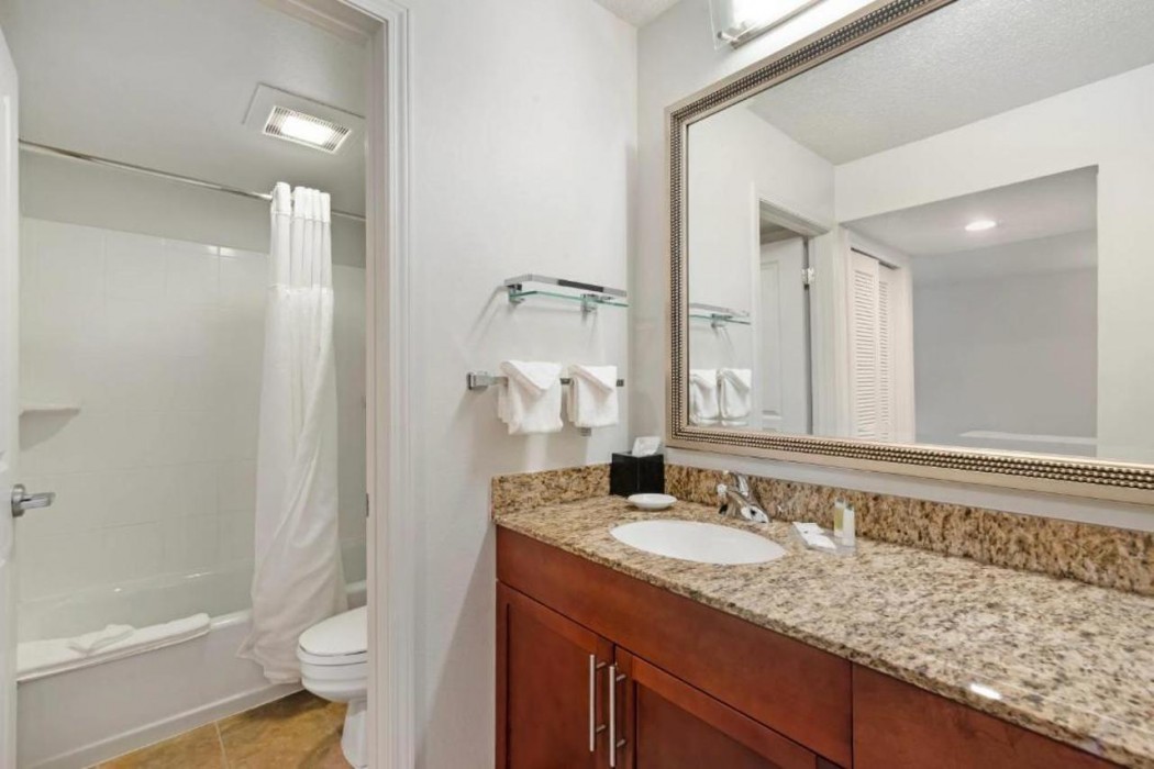 MainStay Suites St. Louis - Galleria 12/29