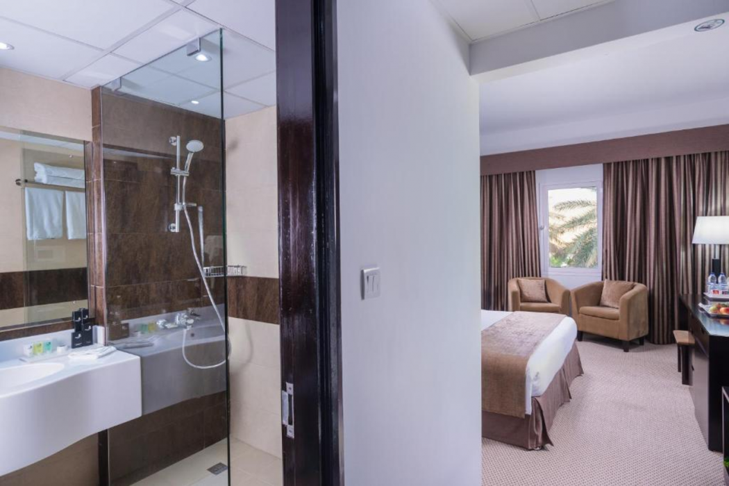 Room at Best Western Sur, SUR