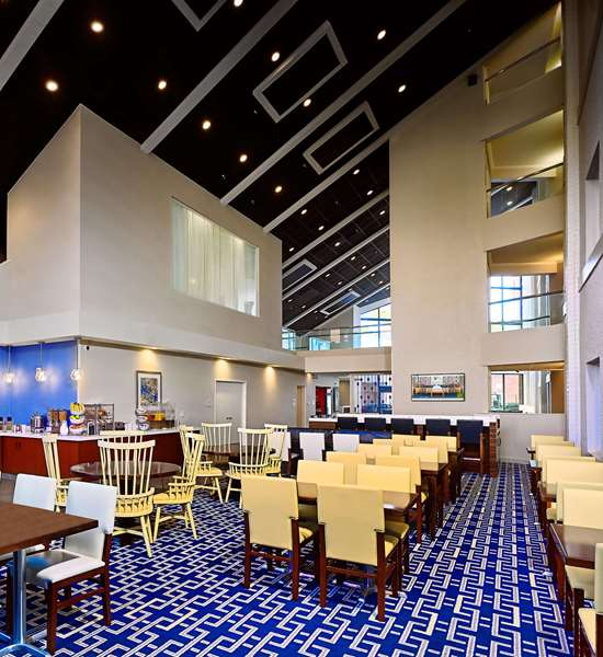 Sonesta Simply Suites Memphis East Poplar Pike 8/19