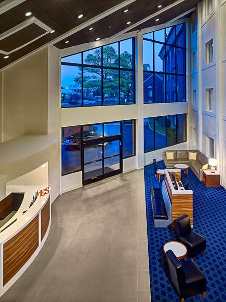 Sonesta Simply Suites Memphis East Poplar Pike 3/19