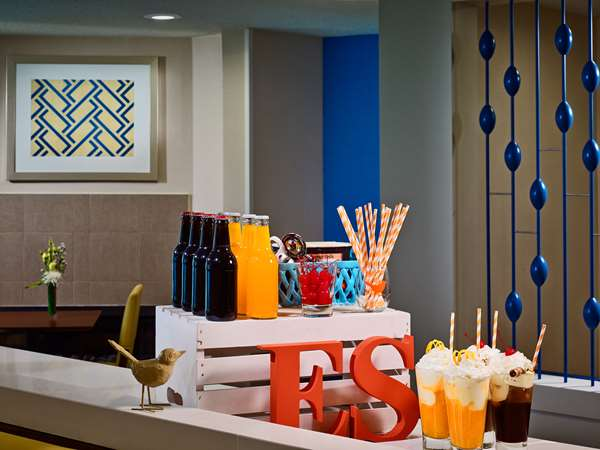 Sonesta Simply Suites Memphis East Poplar Pike 7/19