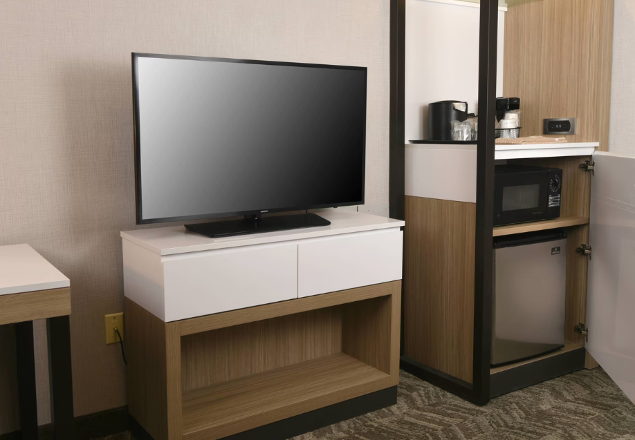 SpringHill Suites by Marriott Des Moines West 8/13