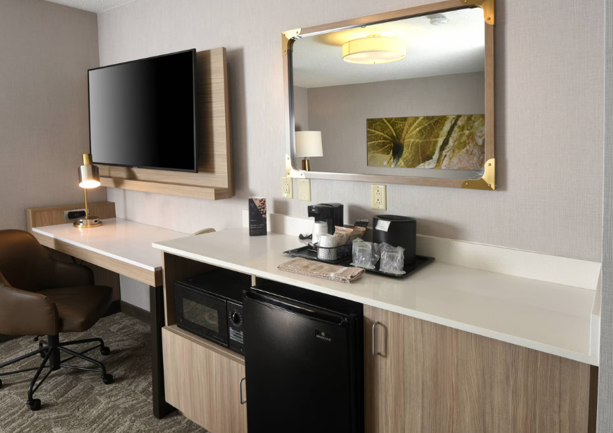 SpringHill Suites by Marriott Des Moines West 5/13