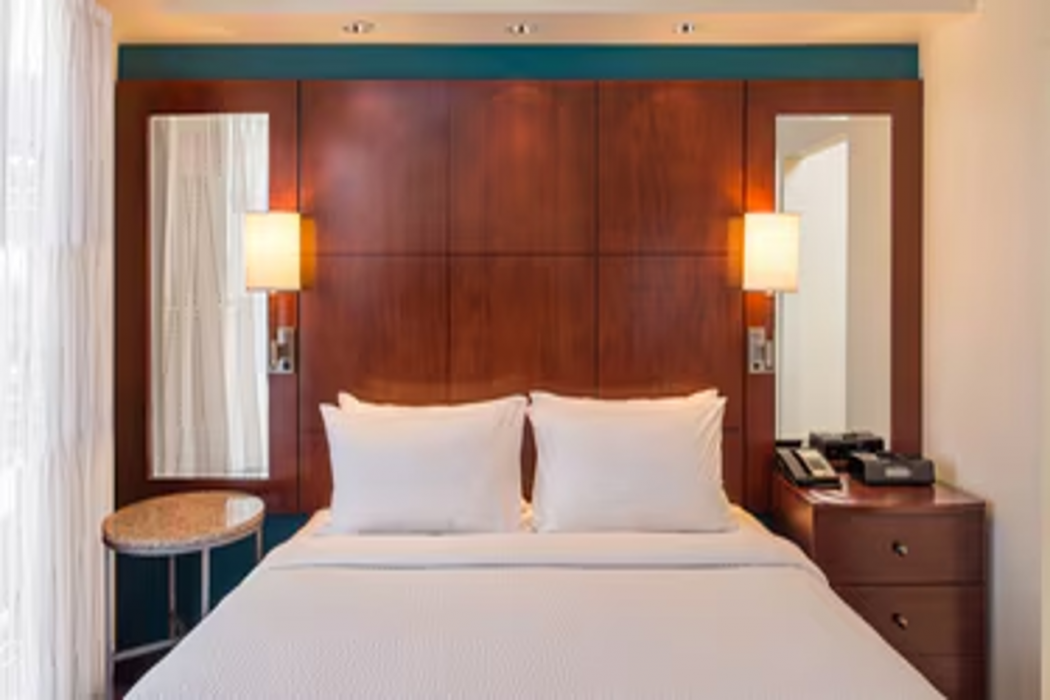 Residence Inn Pittsburgh North Shore 7/15