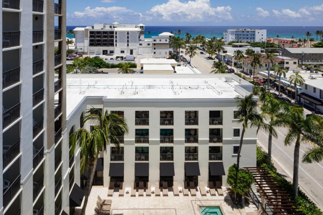 The Atlantic Suites on the Avenue 2/16