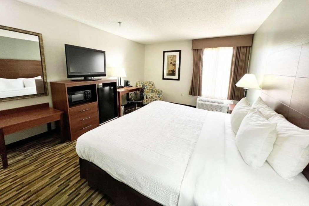 Quality Inn Gainesville I-75 5/28