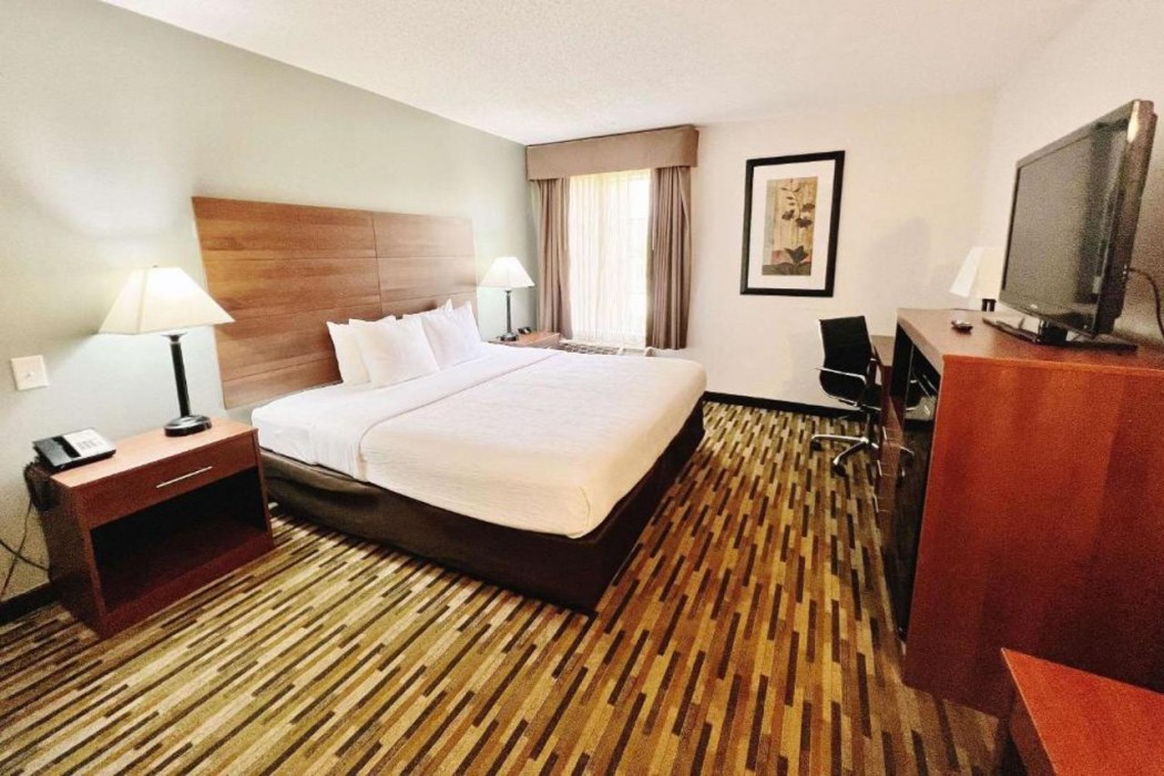 Quality Inn Gainesville I-75 9/28