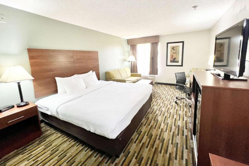 Quality Inn Gainesville I-75 6/28