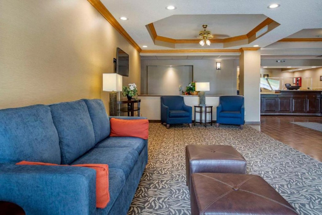 Comfort Inn Charlotte 2/21