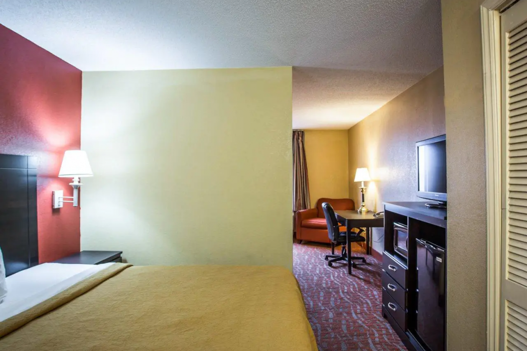 Quality Inn and Suites Monroe NC 8/24