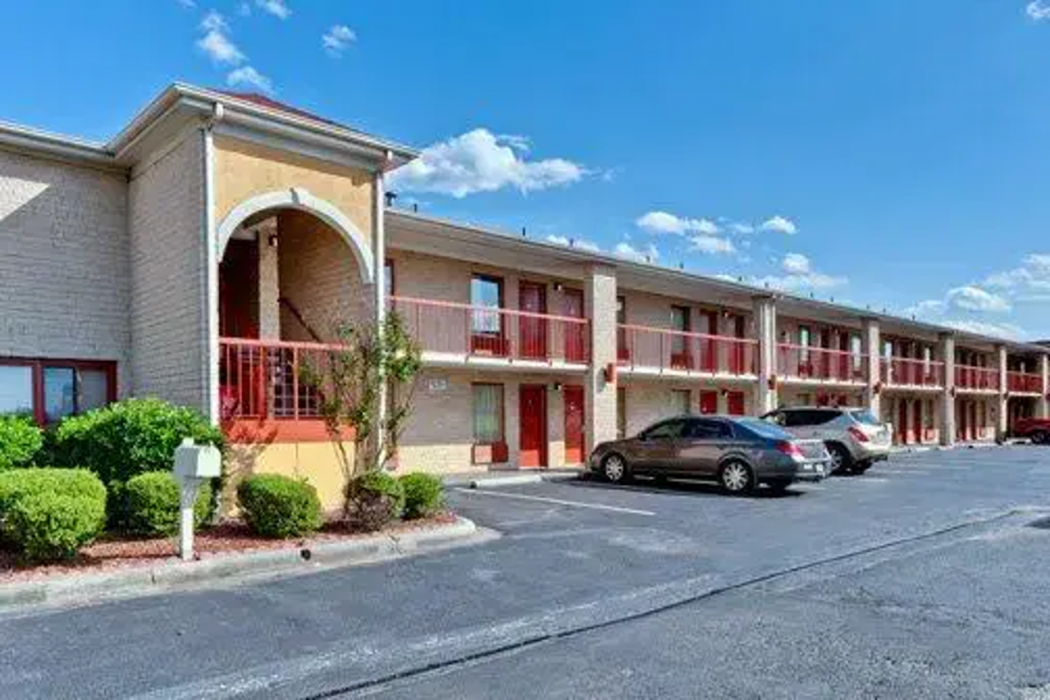 Quality Inn and Suites Monroe NC 2/24