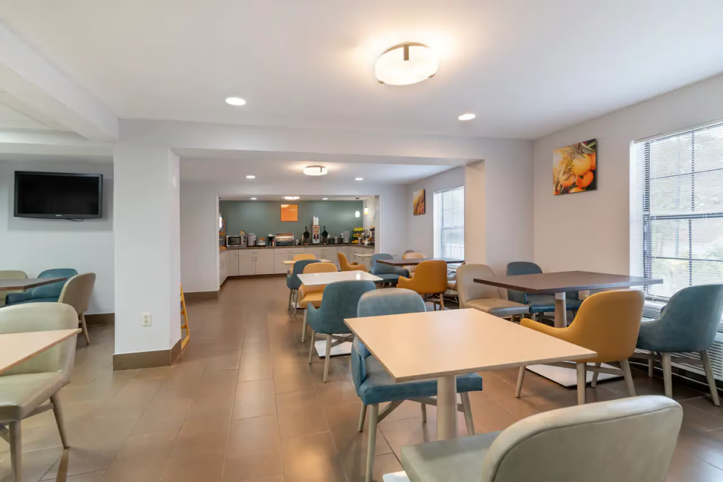 Comfort Inn South Portland Airport 20/26