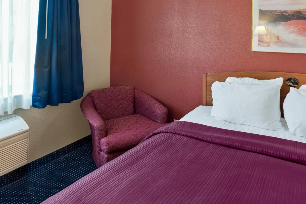 Quality Inn Lakeville North, MN 14/29