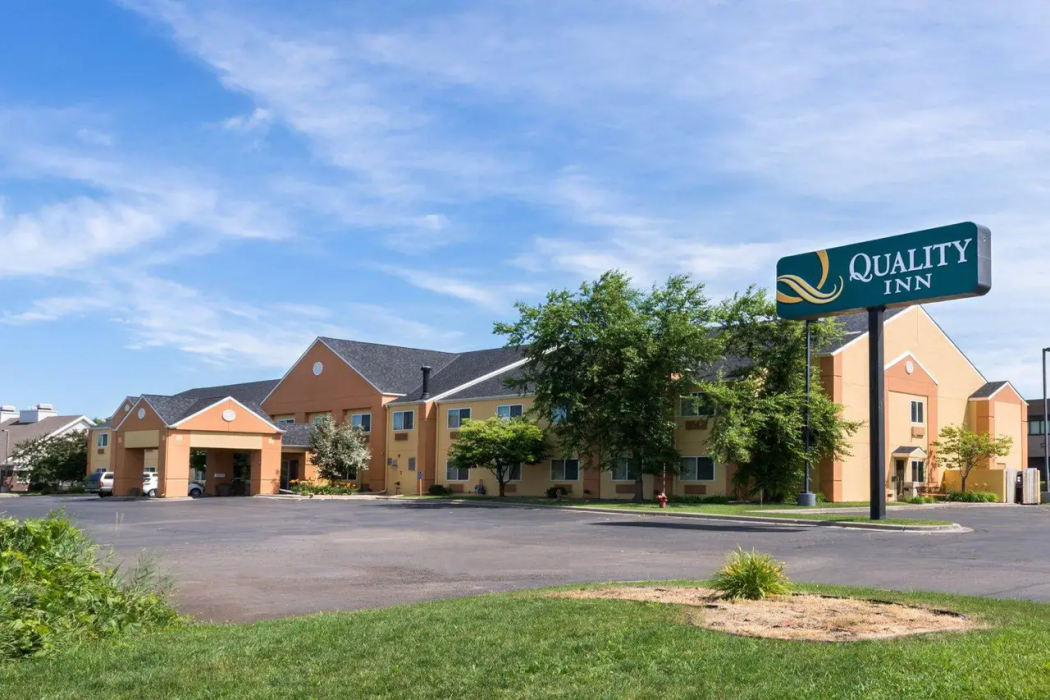 Quality Inn Lakeville North, MN 2/29