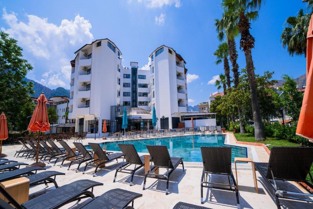 Verde Hotel Adult Only +16 17/24