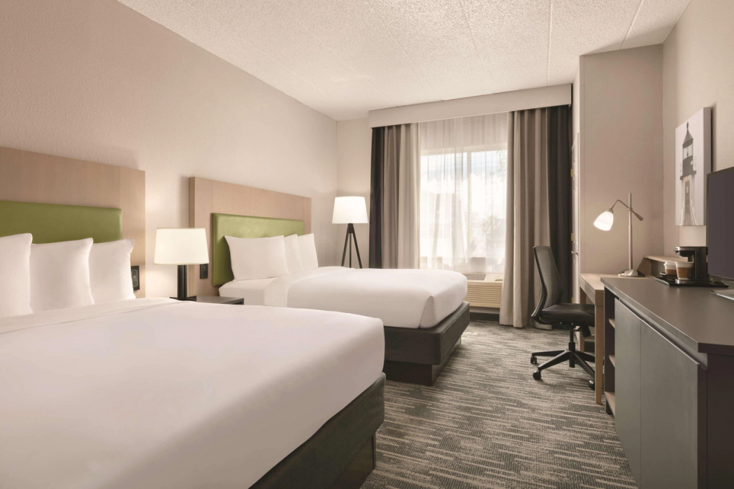 Country Inn and Suites by Radisson, Port Clinton, OH 5/24