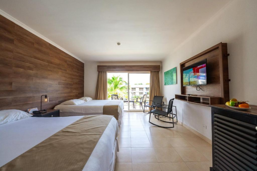 Playa Blanca Beach Resort - All Inclusive 14/61