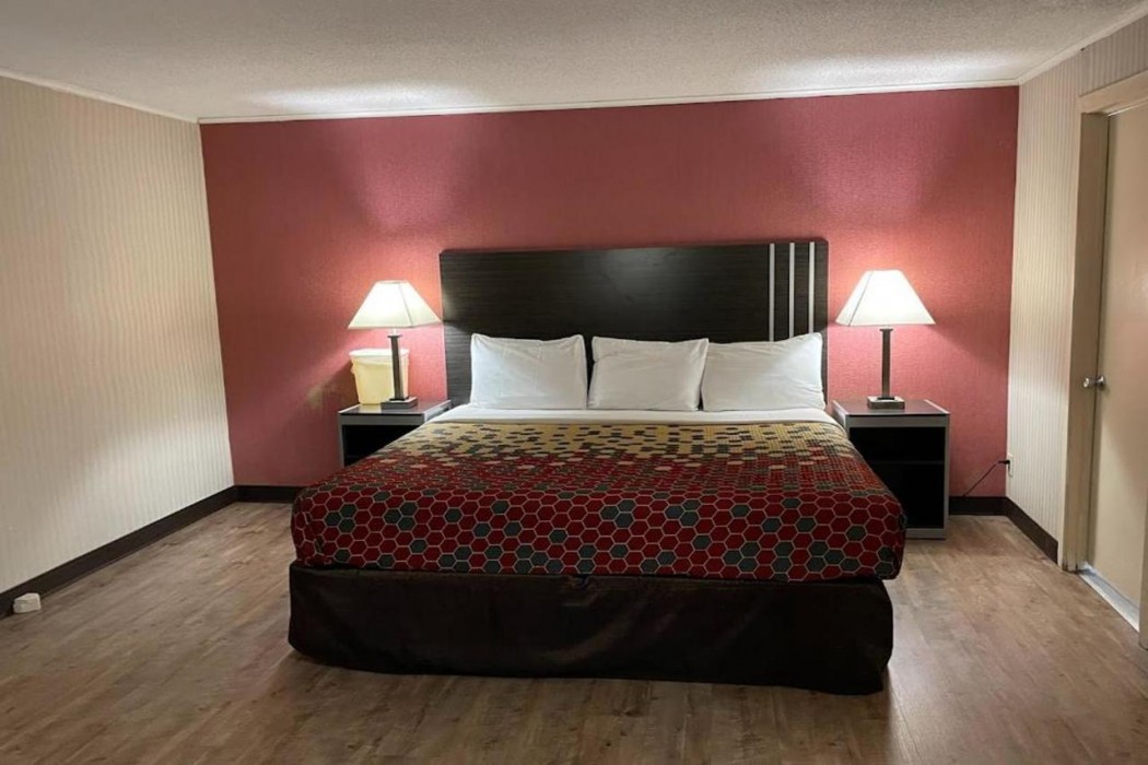 Economy Inn East Hartford CT 12/60