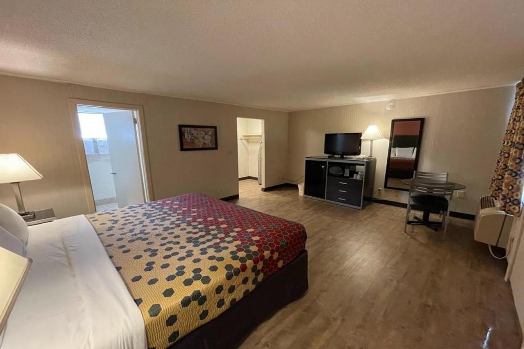Economy Inn East Hartford CT 10/60