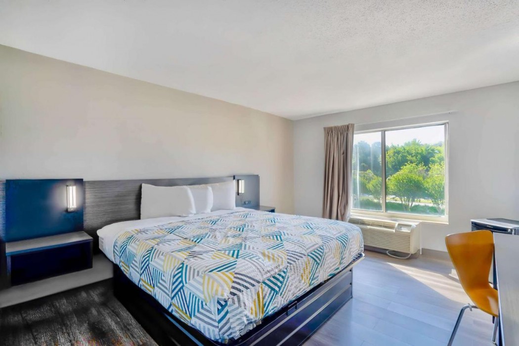 Motel6 Virginia Beach, VA 9/42