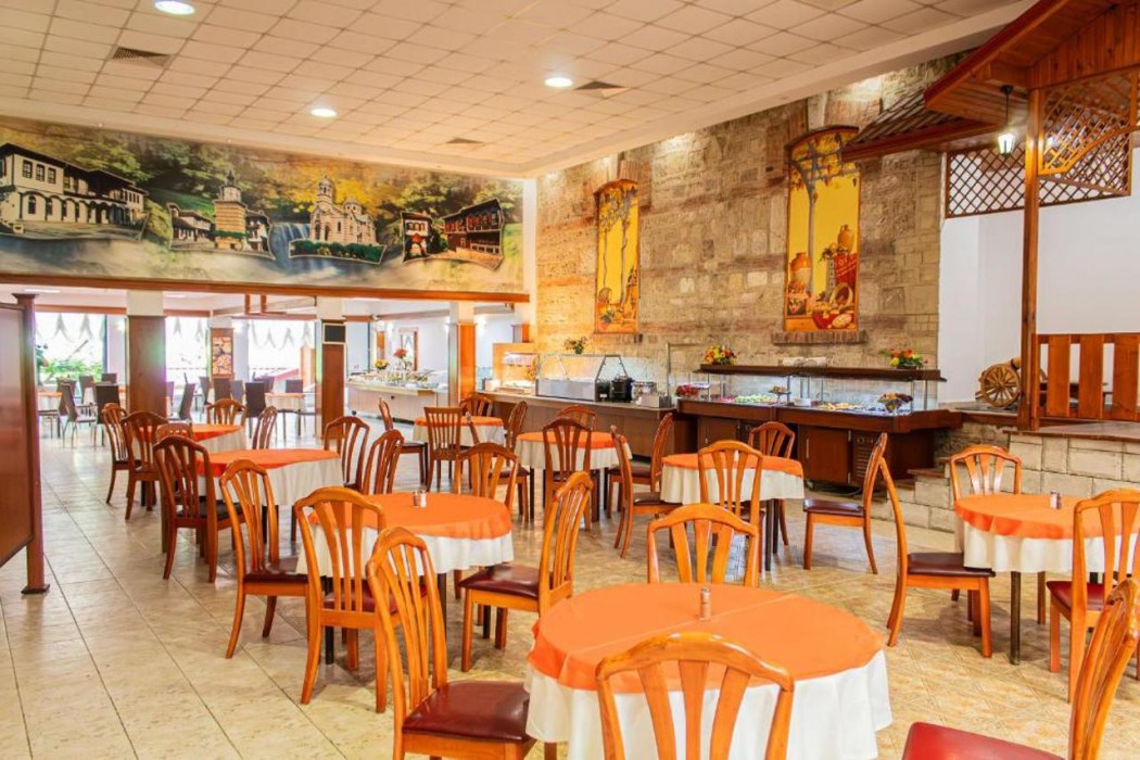 Estreya Palace 30/63