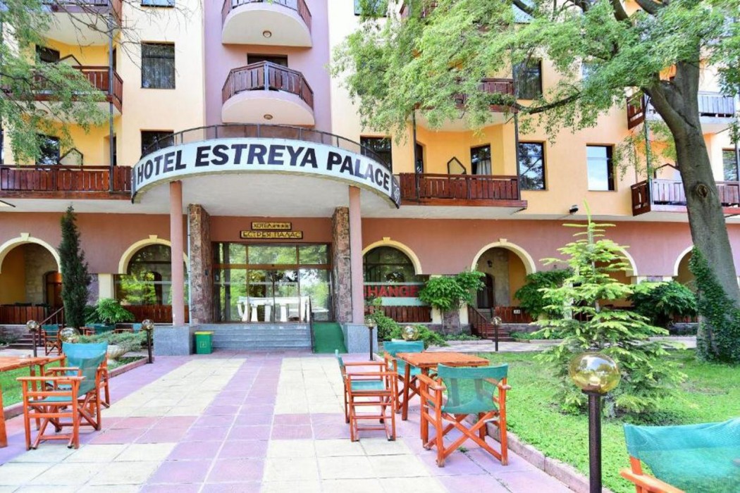 Estreya Palace 1/63