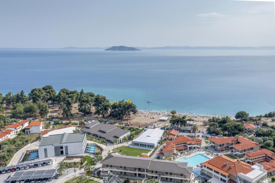 Lagomandra Beach Hotel and Suites 37/71