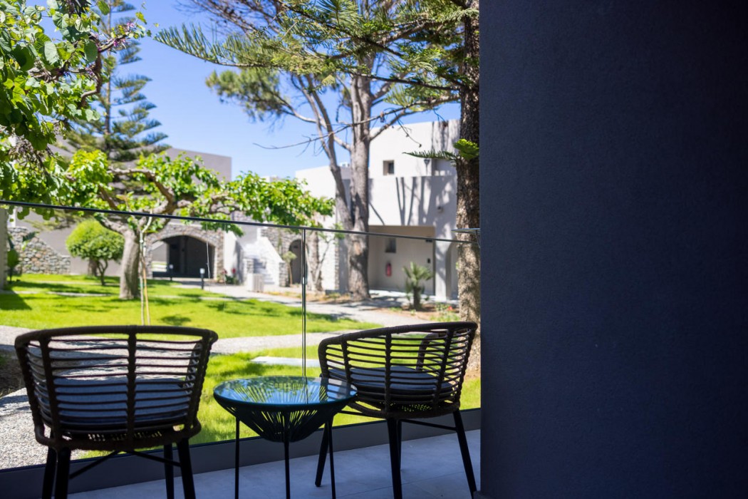 Eliros Mare Beachfront Poem Hotel 36/93