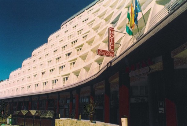 Mont Blanc Hotel 2/42