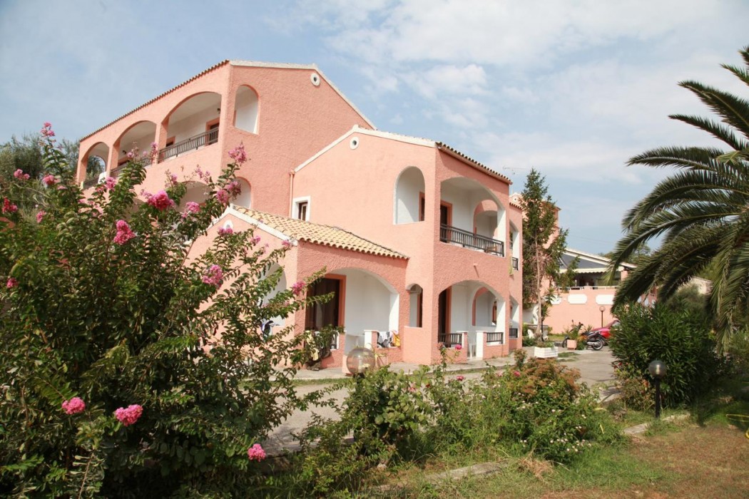 Victoria Hill Hotel in DASSIA