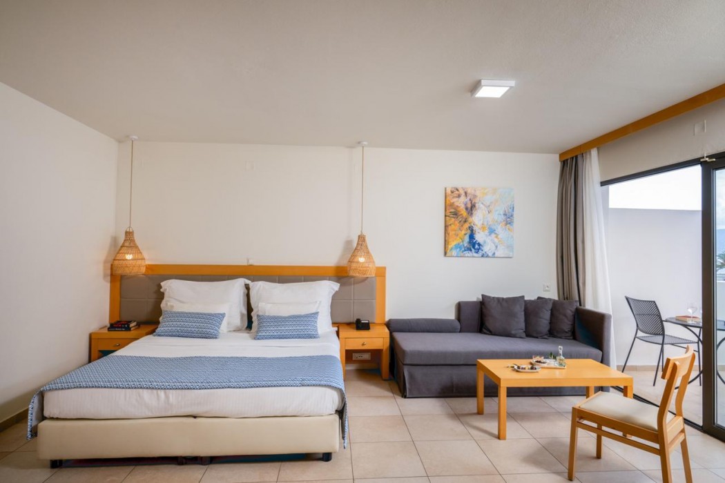 Ariadne Beach 15/48