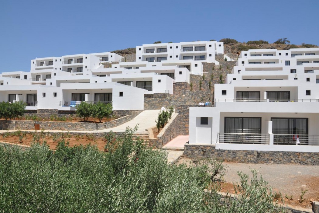 Ariadne Beach 2/48