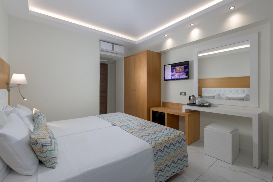 Oceanis Park Hotel 29/88
