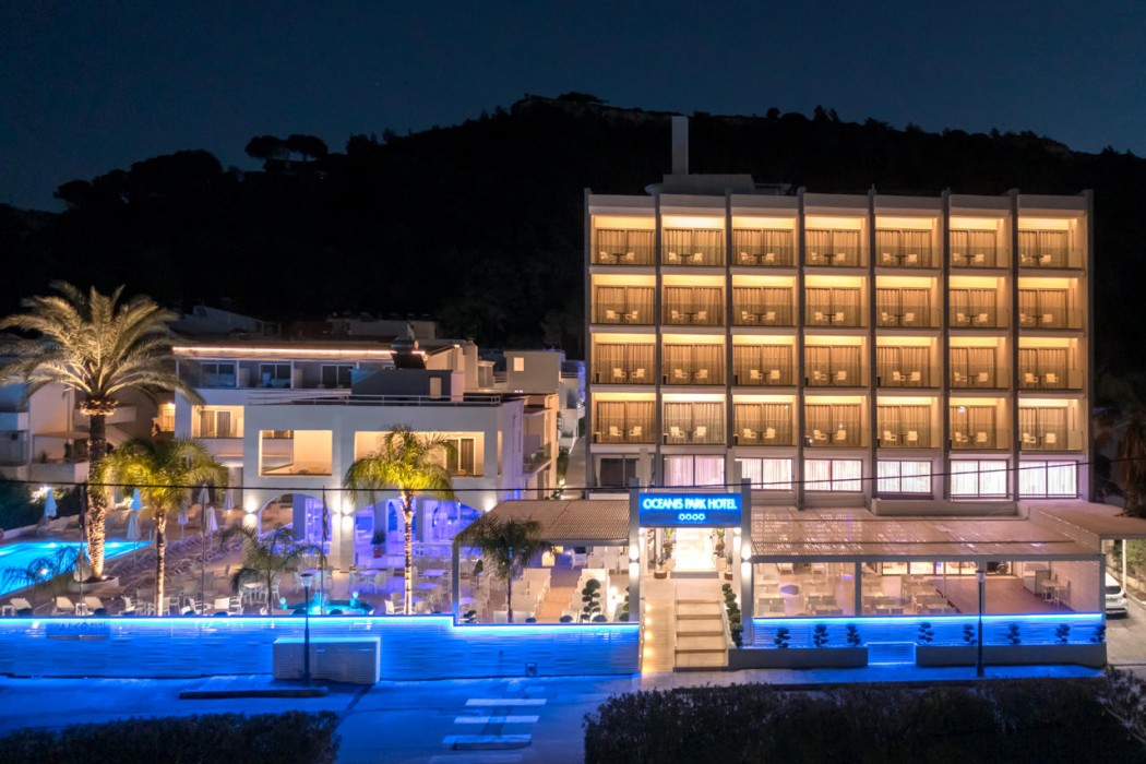 Oceanis Park Hotel in Ixia
