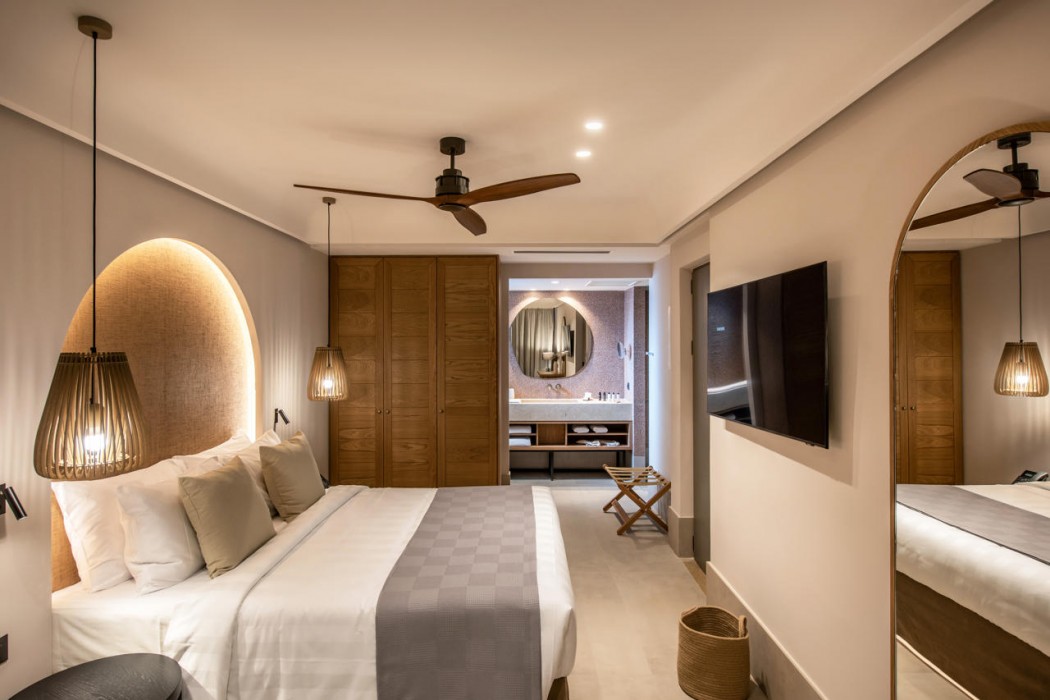 Paralos Venus Suites - Adults Only 24/87