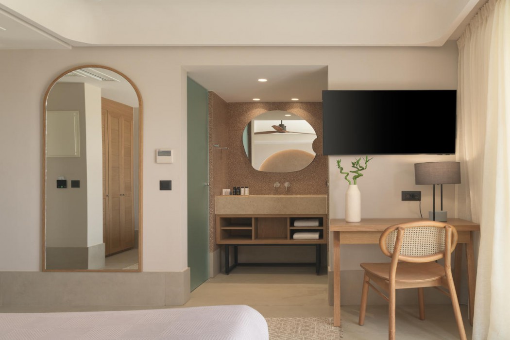 Paralos Venus Suites - Adults Only 20/87