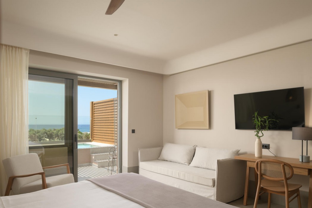 Paralos Venus Suites - Adults Only 16/87