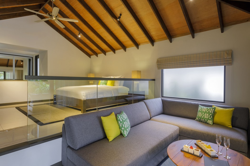 DELUXE VILLA-Transfer Included Speedboat