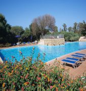 COLONNA BEACH RESIDENCE 11/24
