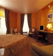 Hotel France D antin Opera 12/55