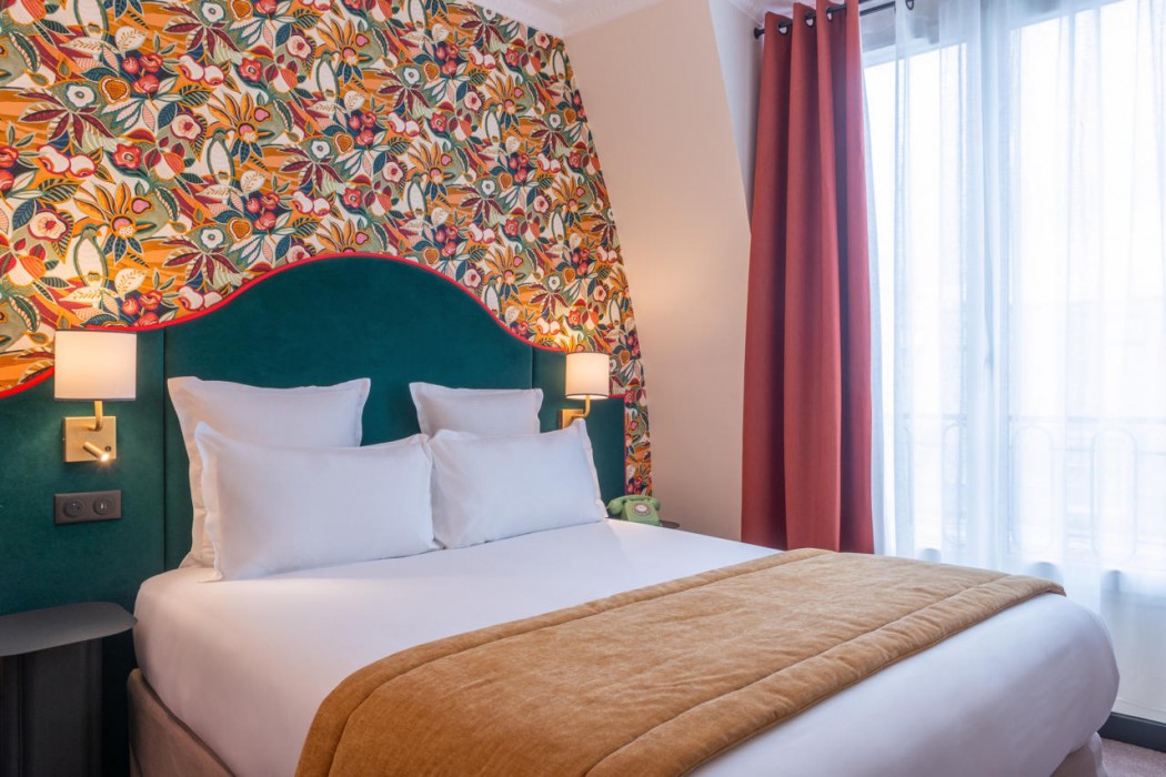 Hotel Brittany Opera 10/57