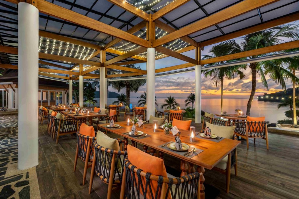 Pullman Phuket Panwa Beach Resort 100/120