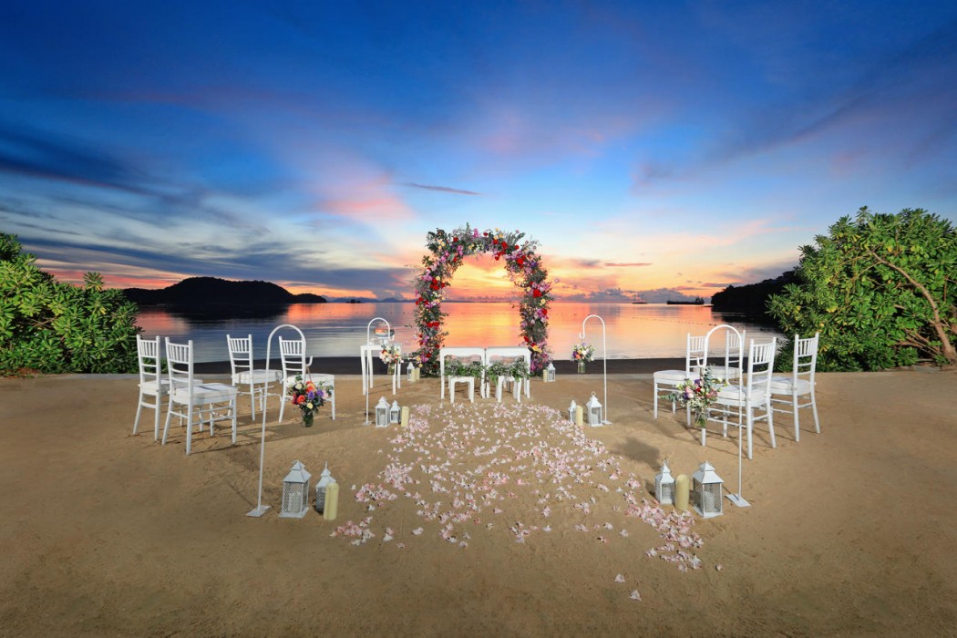 Pullman Phuket Panwa Beach Resort 65/120