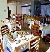 STANDARD HOTEL RAFFAELLO 11/25