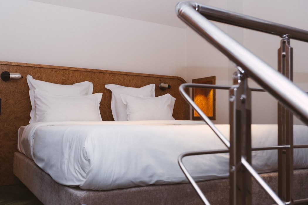 1k Hotel 9/36